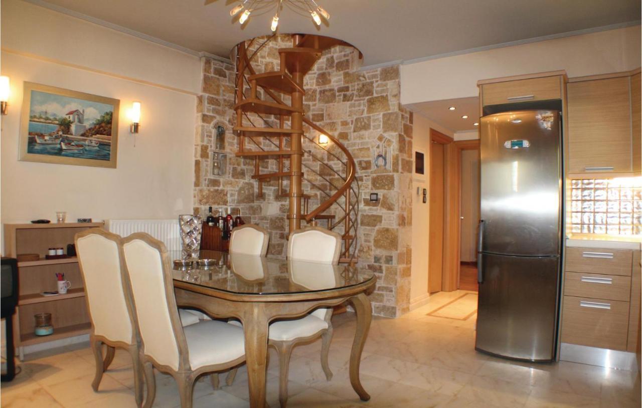 Amazing Home In Artemida With Kitchen Esterno foto